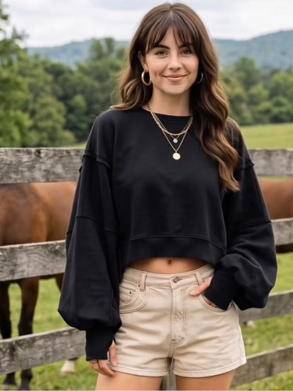 Women's Black Cropped V-Neck Sweater - Relaxed Balloon Sleeve XL
